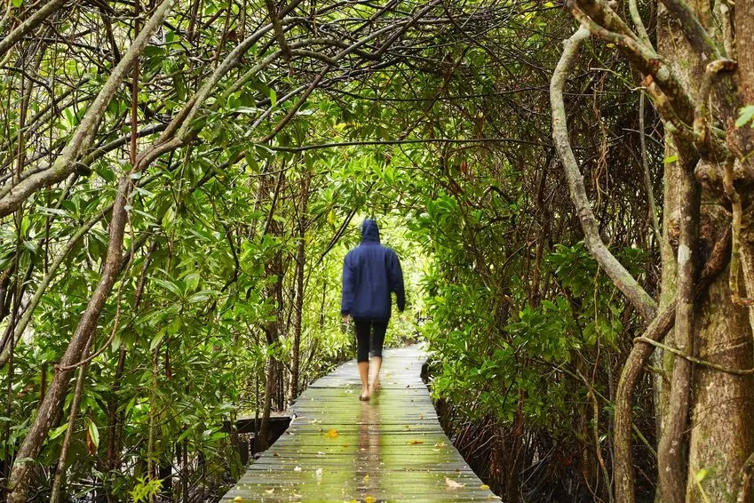 3 ways you might be sabotaging your emotional growth