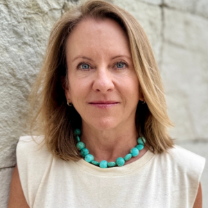 Chat consultation with Lisa Brookes Kift